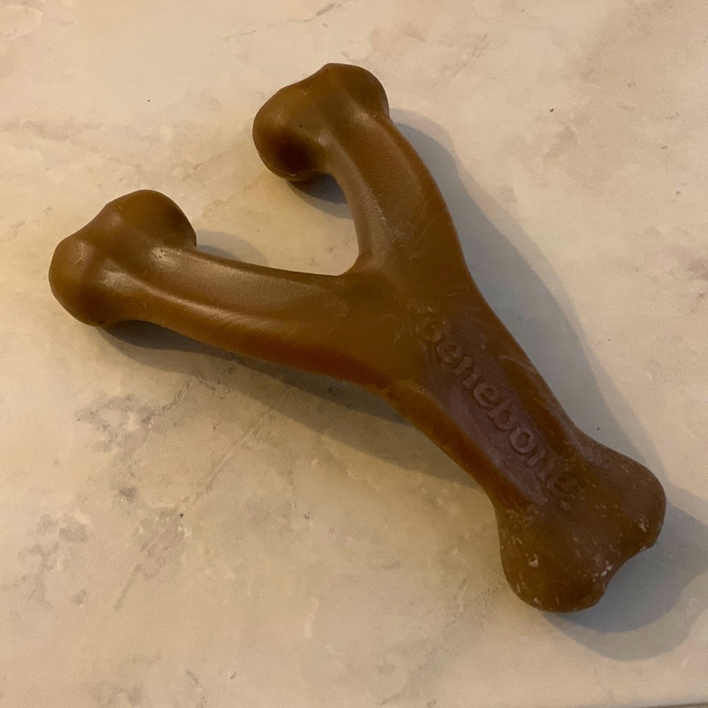 Benebone Wishbone infused with Real Peanut Butter for Medium Size dog